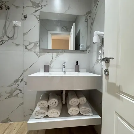 Lungomare Apartman