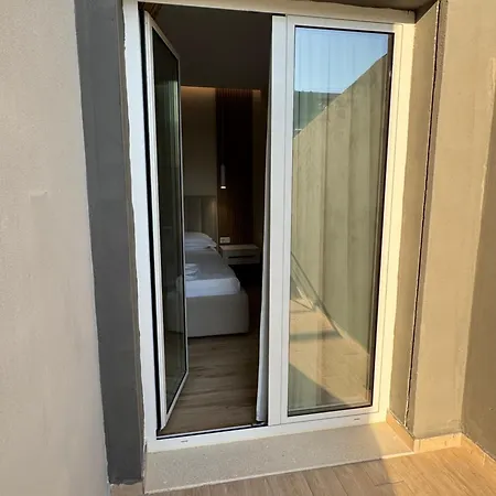 Lungomare Apartman
